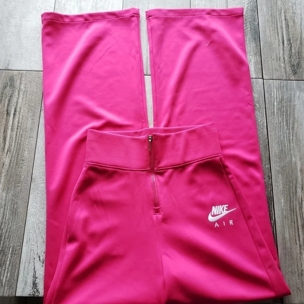Nike High Rise Pants